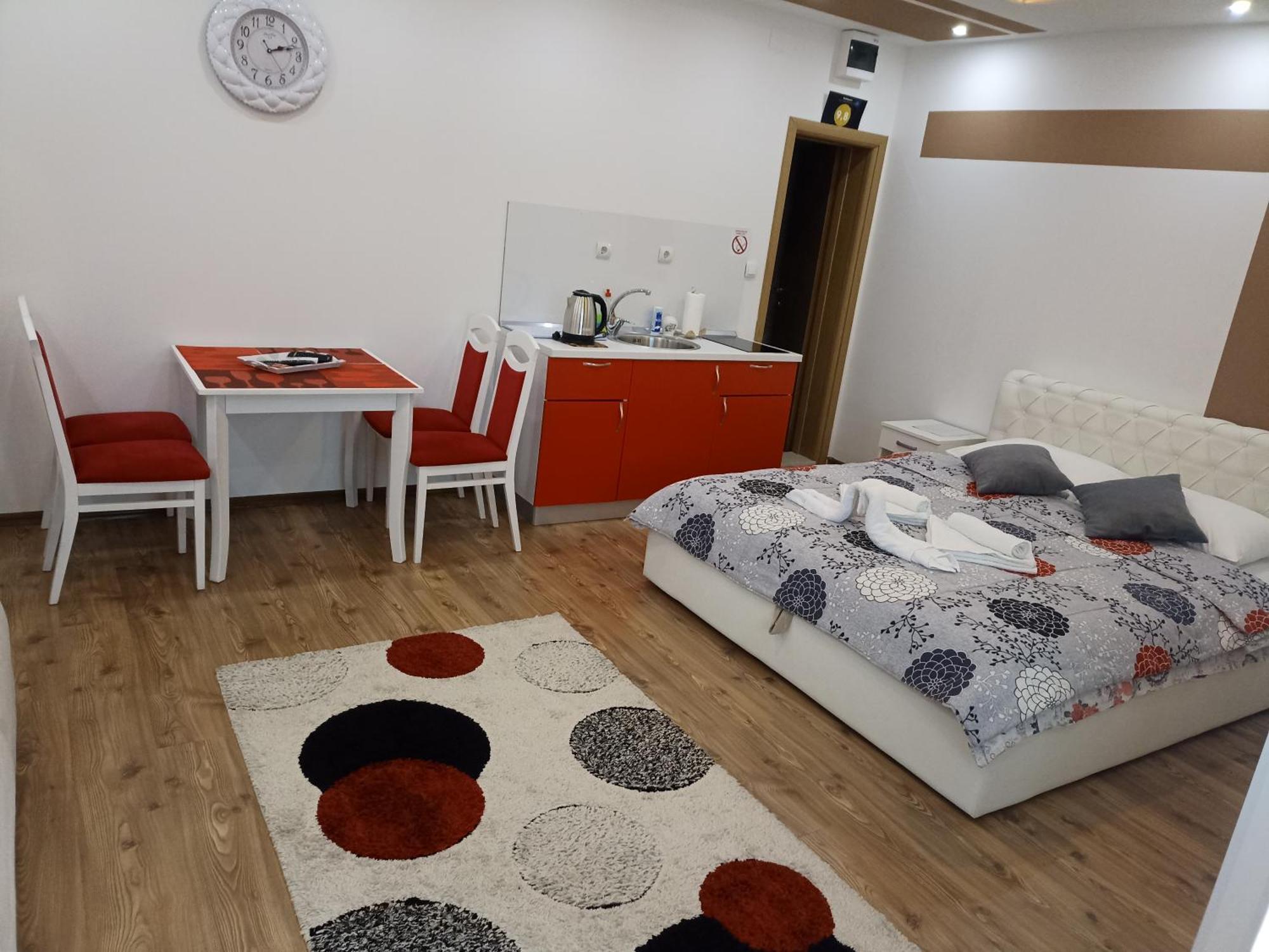Apartmani Slado เทรบินเย ห้อง รูปภาพ