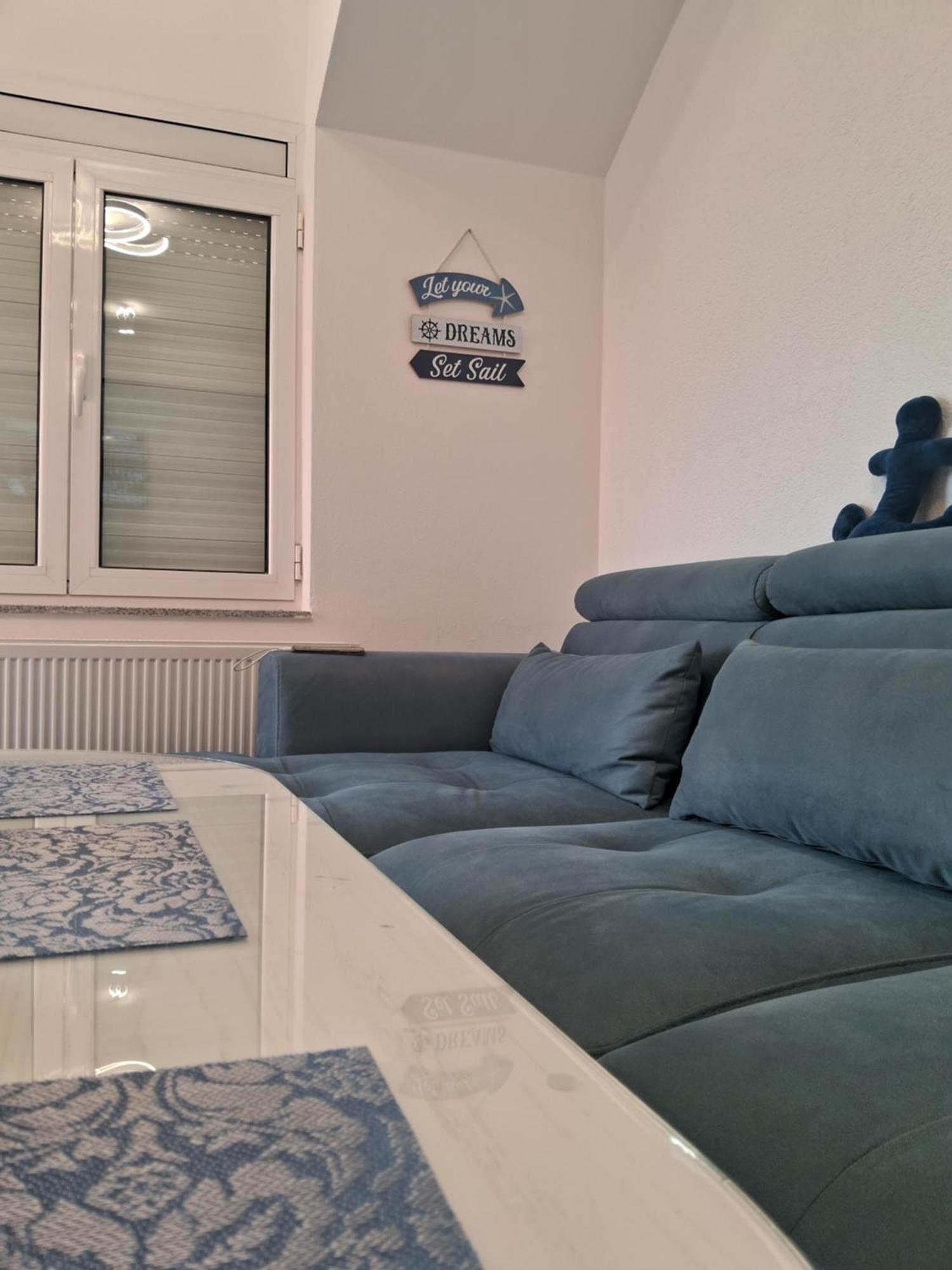 Apartmani Slado เทรบินเย ห้อง รูปภาพ