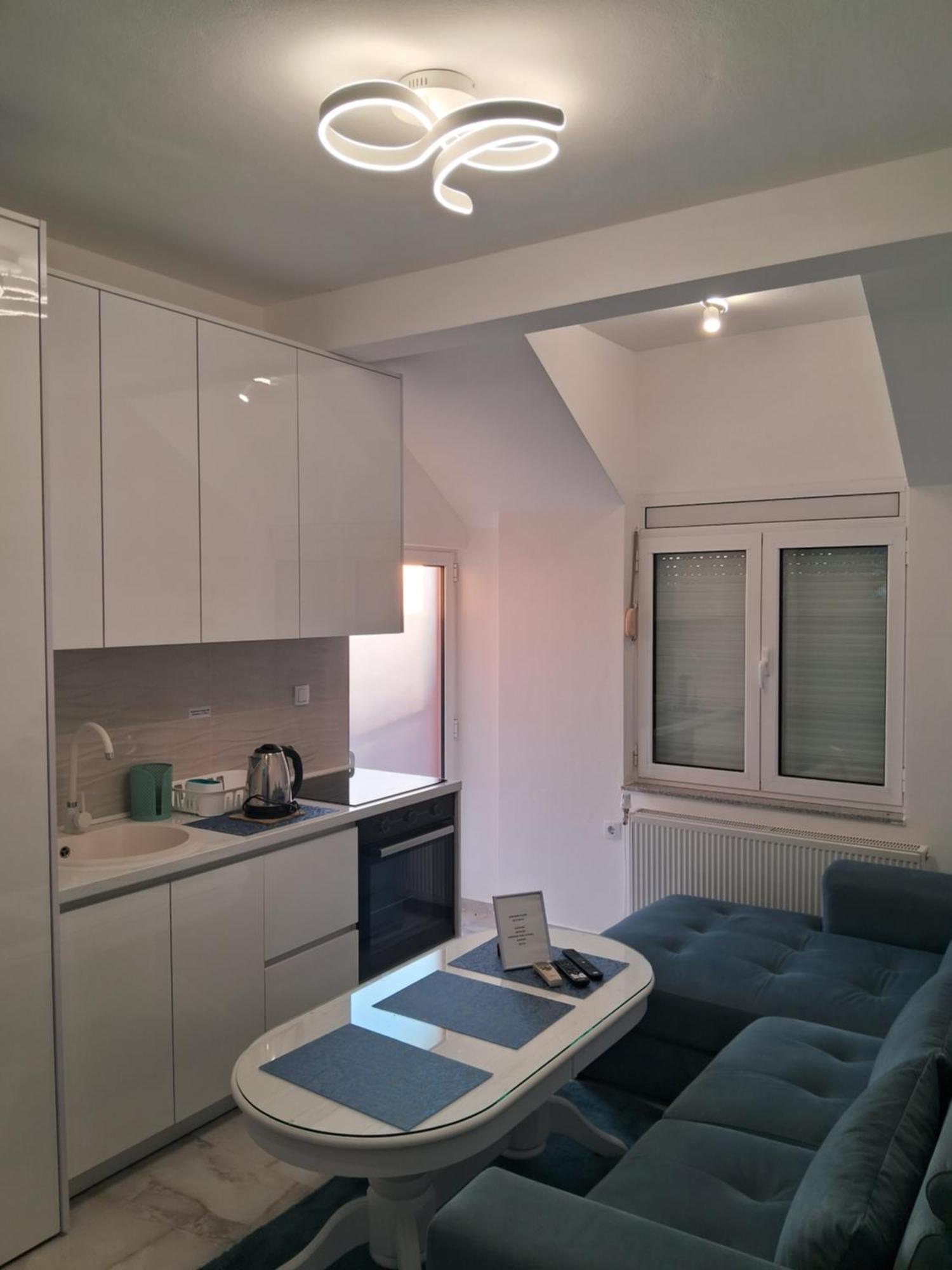 Apartmani Slado เทรบินเย ห้อง รูปภาพ