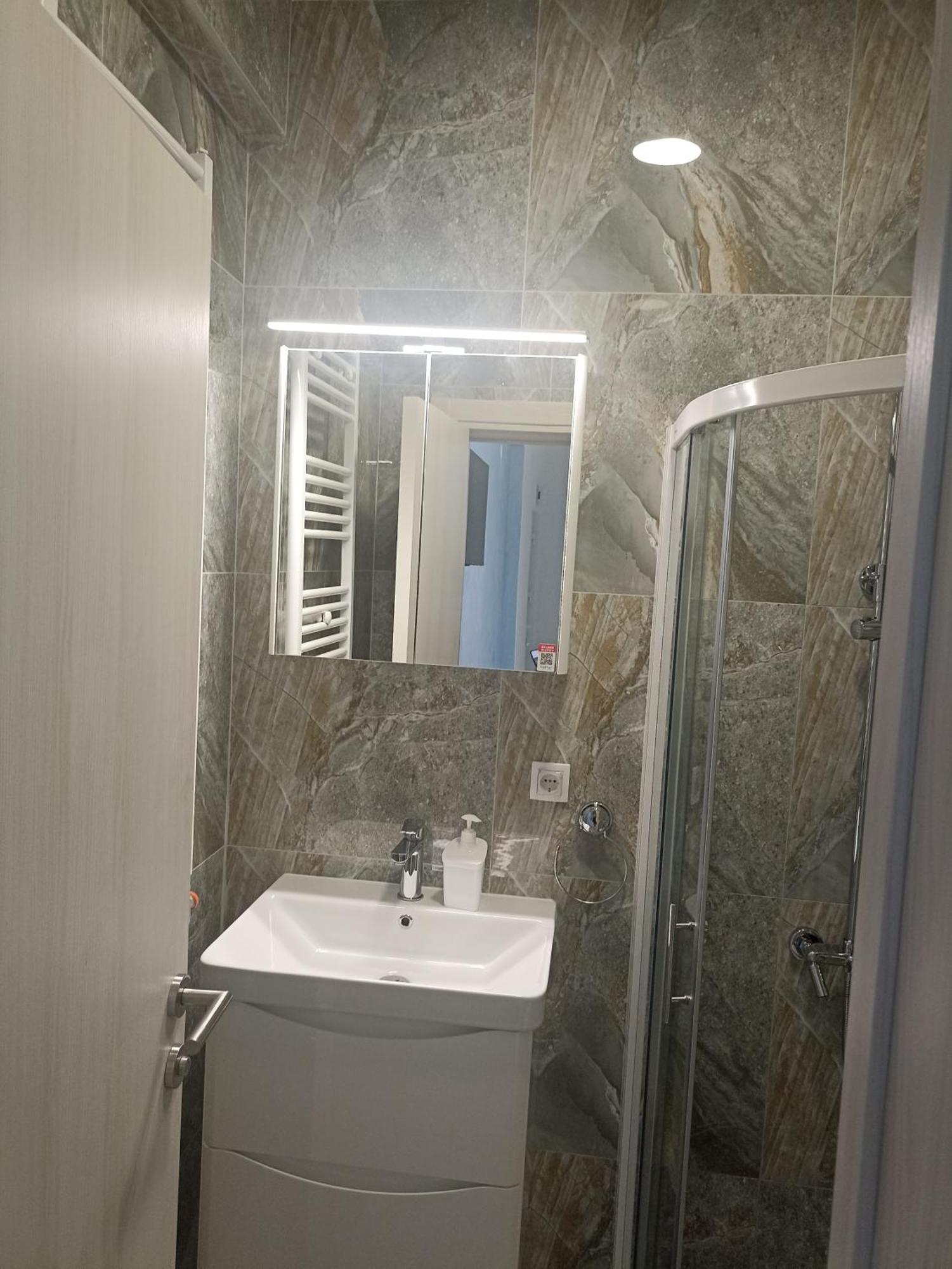 Apartmani Slado เทรบินเย ภายนอก รูปภาพ
