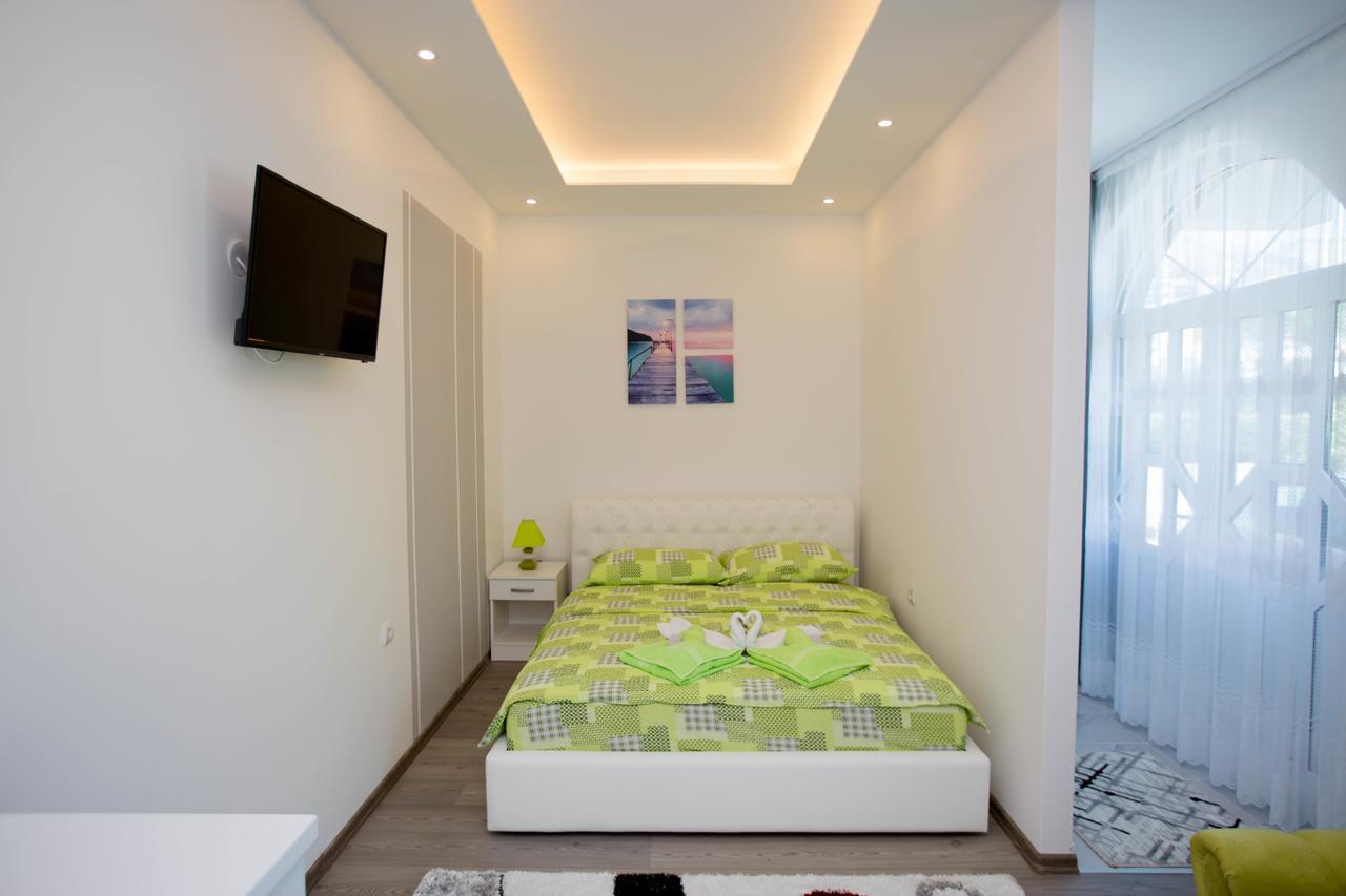 Apartmani Slado เทรบินเย ภายนอก รูปภาพ